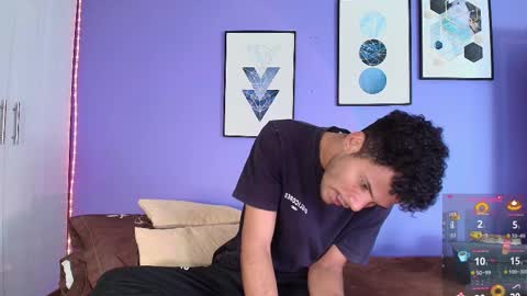 Mia online show from 02.22.25