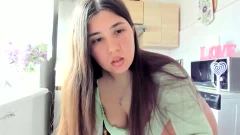 MiaMarrone online show from 05.10.26