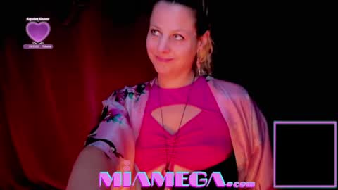 Snapshot of miamega chatting on 04.16.26 Mia online show from 04.16.26