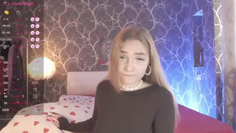 Mia online show from 06.14.26