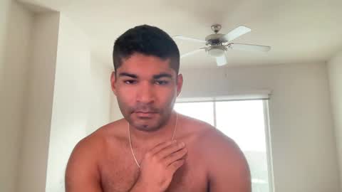 Snapshot of miamifit chatting on 02.20.25 miamifit online show from 02.20.25