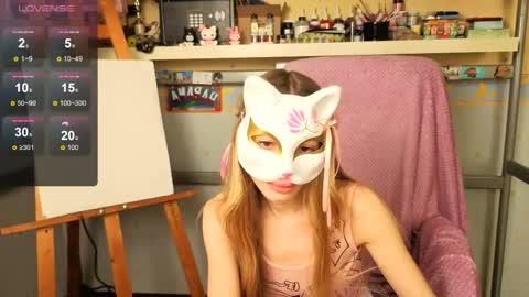 MiaMoon online show from 05.11.26