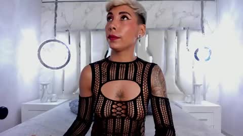 Mia Morgann online show from 02.25.25