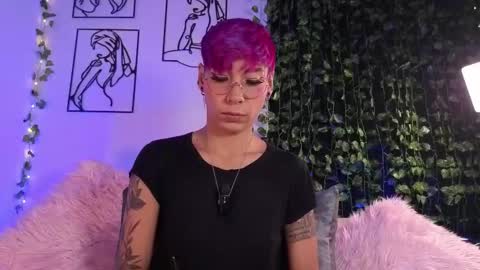 Mia Morgann online show from 10.05.25