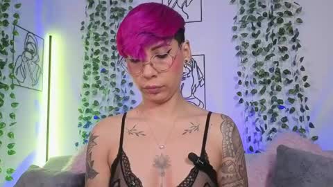 Mia Morgann online show from 04.23.26