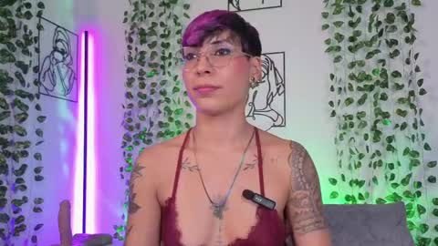 Mia Morgann online show from 06.06.26