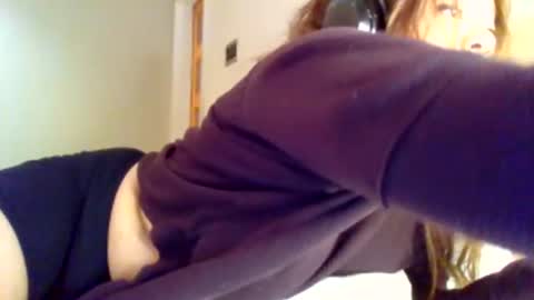 Snapshot of miamuffin8 chatting on 12.08.24 MiaMuffn online show from 12.08.24