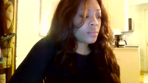 Snapshot of miamuffin8 chatting on 09.21.25 MiaMuffn online show from 09.21.25