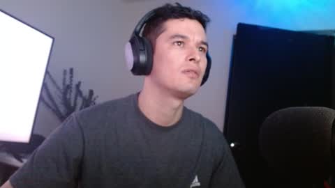 Snapshot of miaou_miaou chatting on 01.11.25 miaou_miaou online show from 01.11.25