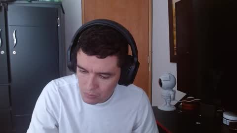 Snapshot of miaou_miaou chatting on 02.11.25 miaou_miaou online show from 02.11.25