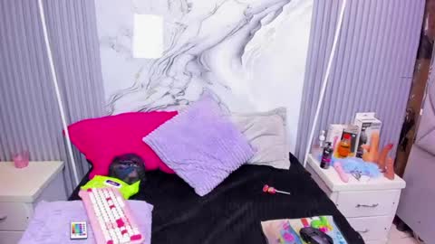 Snapshot of miarose_69 chatting on 07.04.26 Miarose 69 online show from 07.04.26