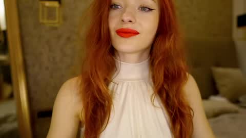 Mia online show from 05.15.26