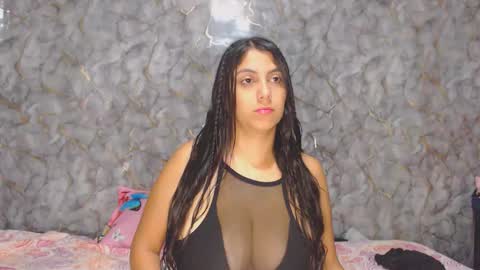 miarouse1531 online show from 12.02.25