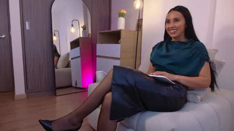 My name is Mia  Please say hello I like to chat with you. If you have requests or dirty talk please use tip online show from 06.05.26