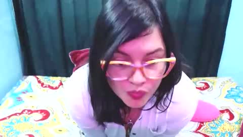 mia online show from 06.06.26