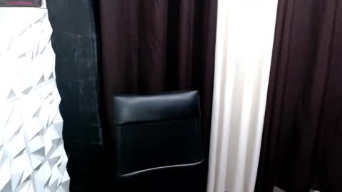 mia online show from 02.19.25