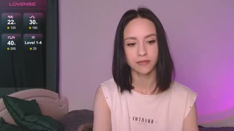 Snapshot of miasweetashoney chatting on 09.30.25 Mia online show from 09.30.25