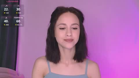 Snapshot of miasweetashoney chatting on 10.09.25 Mia online show from 10.09.25