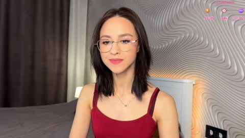 Mia online show from 05.07.26