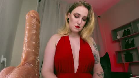 Lana online show from 01.05.25