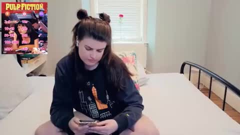 Mia  online show from 04.27.26