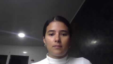 micaelamoreno18 online show from 05.26.26