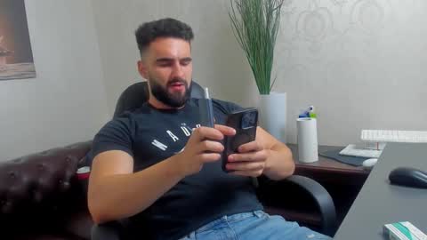 Snapshot of micahlane chatting on 10.25.25 MicahLane online show from 10.25.25