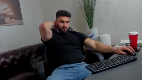 Snapshot of micahlane chatting on 10.30.25 MicahLane online show from 10.30.25