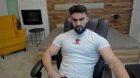 Snapshot of micahlane chatting on 11.06.25 MicahLane online show from 11.06.25