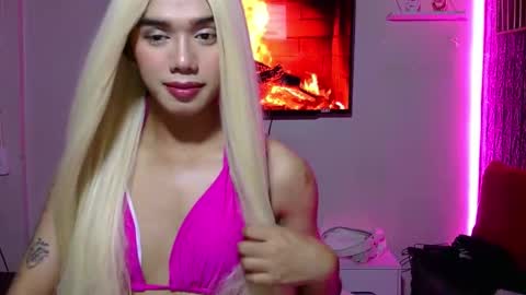 micashugecock online show from 11.20.25