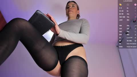 Snapshot of mich_bittersweet chatting on 03.08.26 online show from 03.08.26