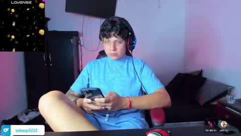 Snapshot of michael_kendall0 chatting on 01.21.25 michael independent model online show from 01.21.25