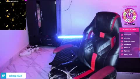 Snapshot of michael_kendall0 chatting on 01.25.25 michael independent model online show from 01.25.25