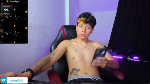 Snapshot of michael_kendall0 chatting on 09.26.25 michael independent model online show from 09.26.25