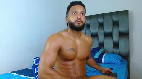 Snapshot of michael_maximo chatting on 02.07.26 maximo online show from 02.07.26