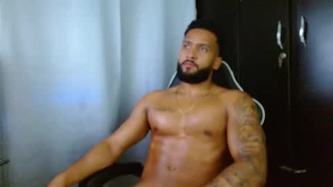 Snapshot of michael_maximo chatting on 02.12.26 maximo online show from 02.12.26