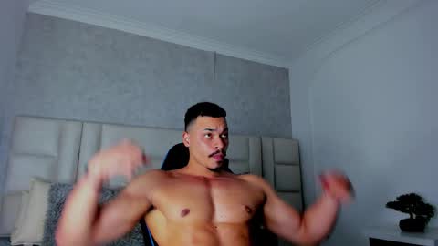 Michael online show from 11.05.25