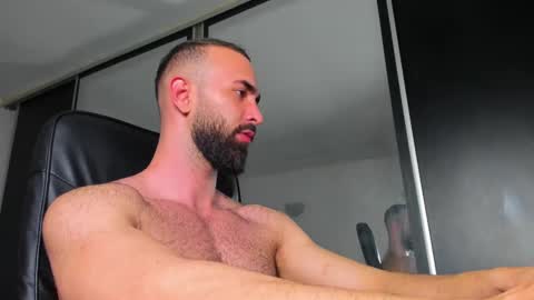 MichaelEvansx online show from 03.08.25