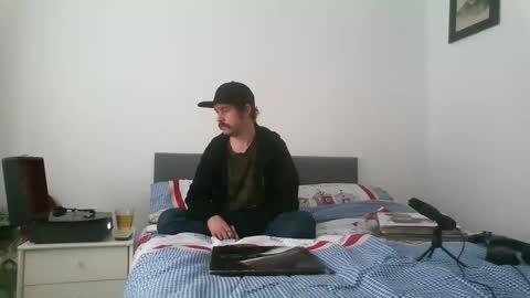 michaelmorgan387 online show from 04.20.26