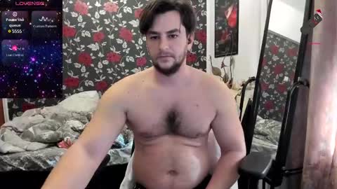 Snapshot of michaelragnar90 chatting on 01.14.25 michaelragnar90 online show from 01.14.25