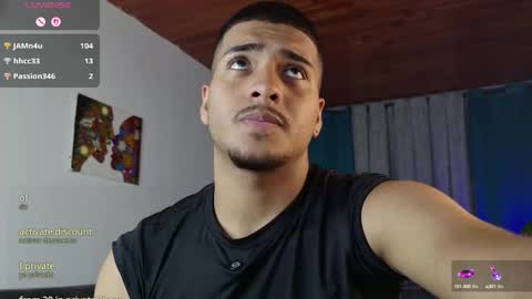 Snapshot of michel_g22 chatting on 10.27.25 michel g22 online show from 10.27.25