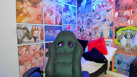 Snapshot of michel_lopez18 chatting on 01.15.25 michel_lopez18 online show from 01.15.25