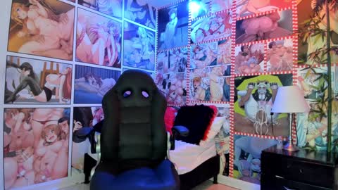 Snapshot of michel_lopez18 chatting on 01.20.25 michel_lopez18 online show from 01.20.25