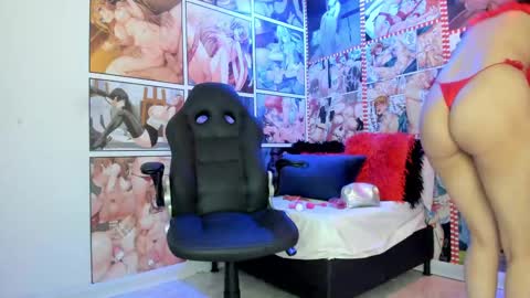 Snapshot of michel_lopez18 chatting on 02.14.25 michel_lopez18 online show from 02.14.25