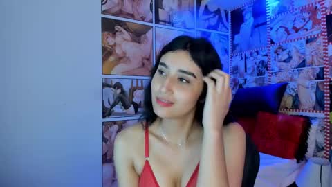 Snapshot of michel_lopez18 chatting on 02.14.25 michel_lopez18 online show from 02.14.25