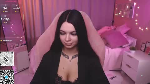 Kate online show from 04.28.26