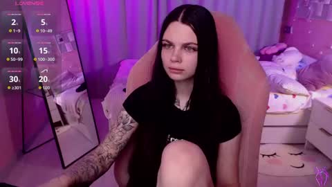 Kate online show from 08.03.26