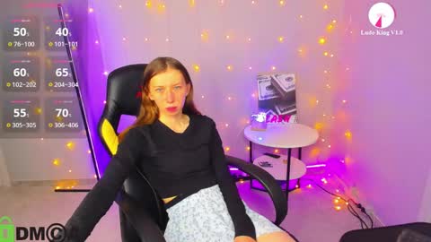 michele_mack online show from 01.27.25