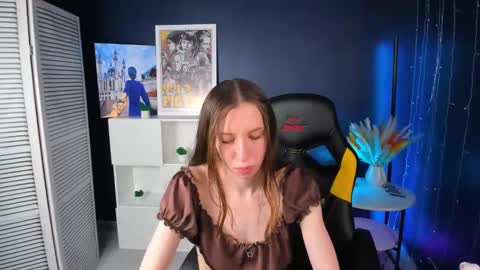 michele_mack online show from 03.10.25