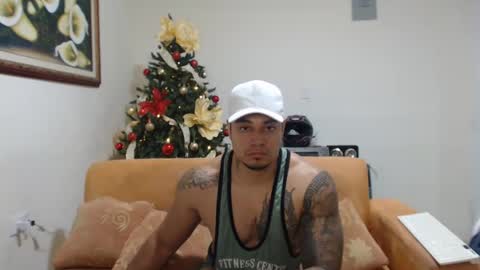 Snapshot of michelle_allen0104 chatting on 12.05.24 michelle_allen0104 online show from 12.05.24